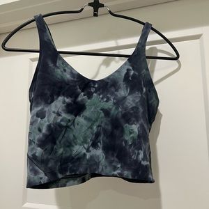 Align tank top